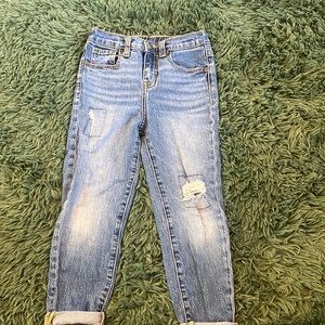 Girls CUTE jeans- baggy fitted